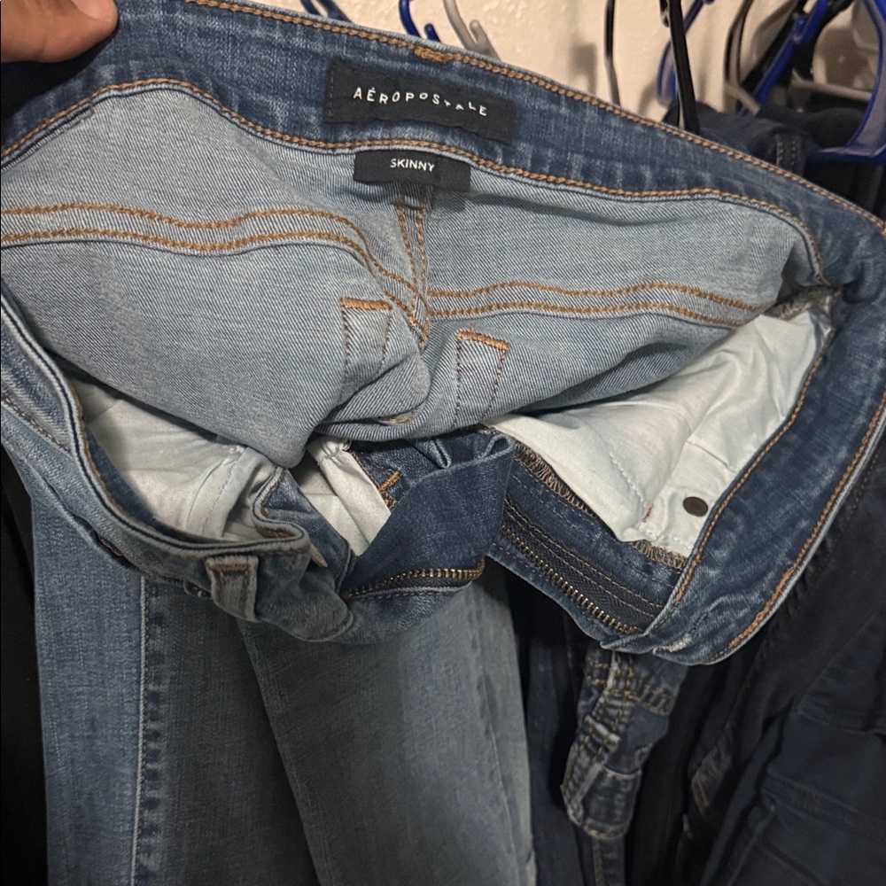 Aeropostale Men’s Skinny Jeans in Light Denim Blue